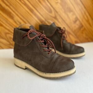 Urban Outfitters BDG Lace Hiking Boot